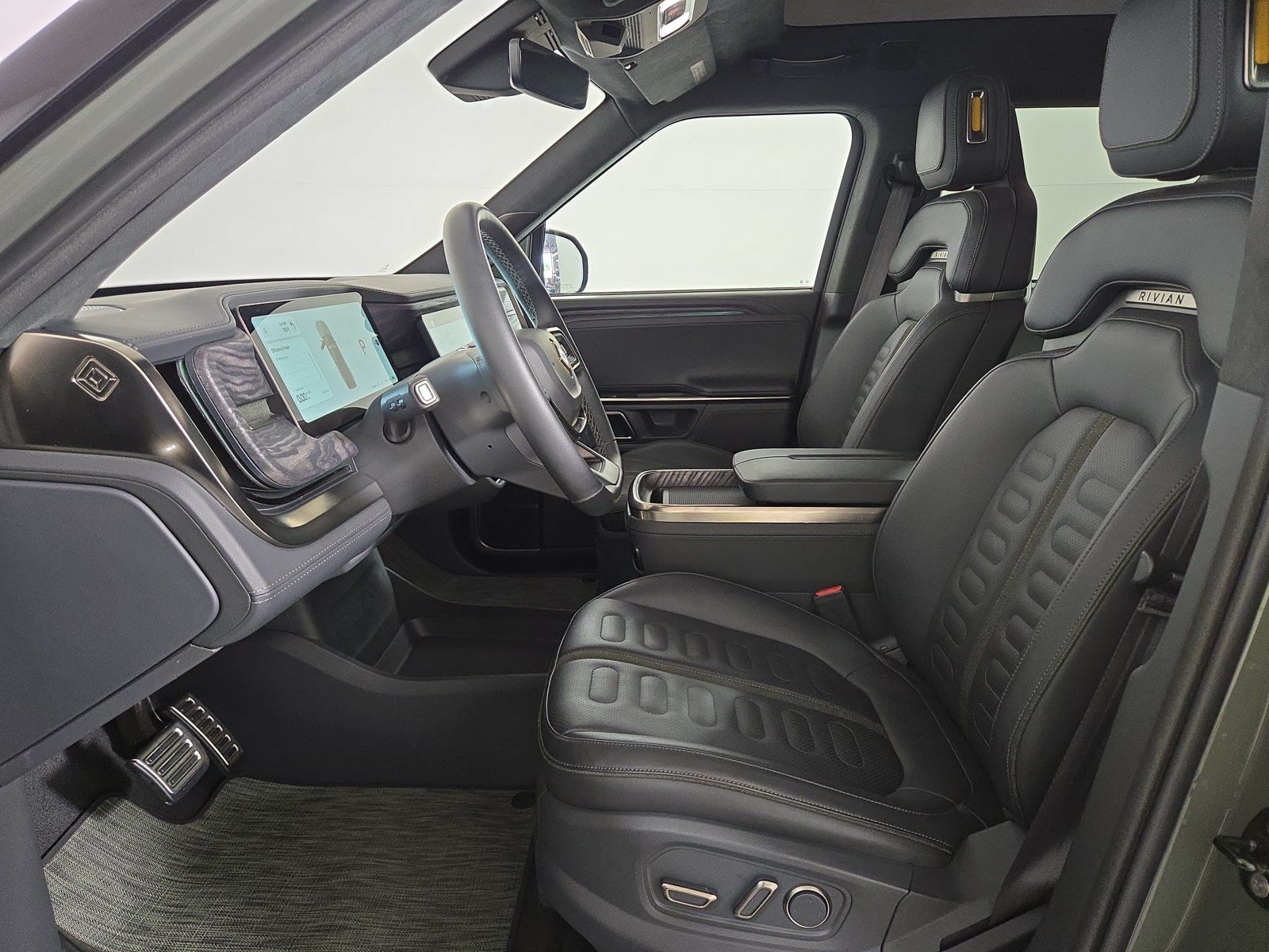 Used 2022 Rivian R1T Launch Edition AWD/4WD image 20