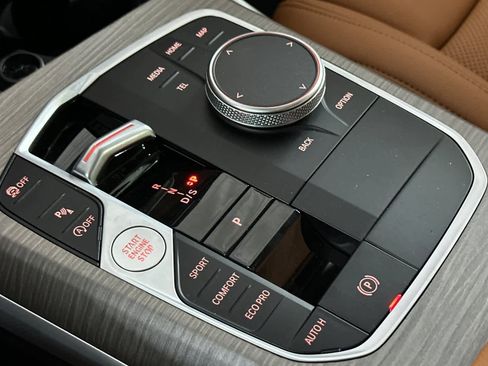 New 2026 BMW 330i xDrive 330i NA xDrive w/ Premium Package image 21