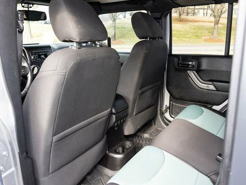 Used 2015 Jeep Wrangler Unlimited Sport w/ Quick Order Package 24S image 43