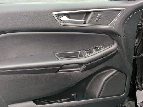 Used 2022 Ford Edge SEL w/ Convenience Package AWD/4WD image 11