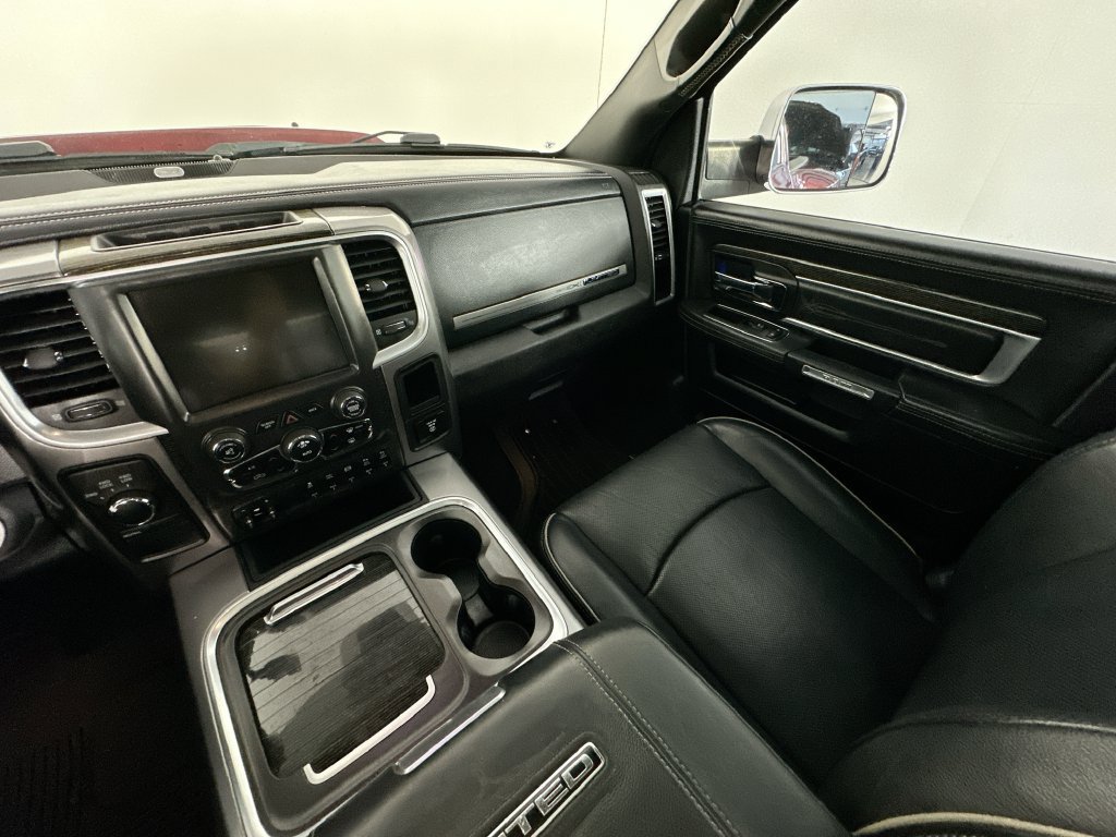 Used 2016 RAM 3500 Laramie Longhorn AWD/4WD image 11