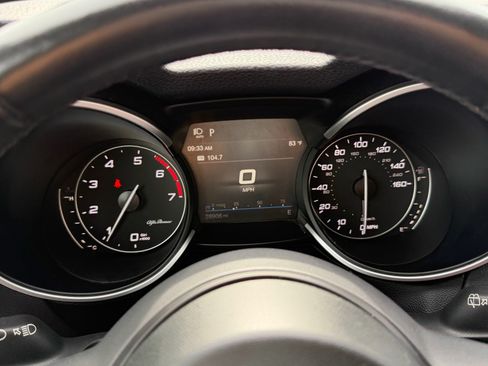 Used 2023 Alfa Romeo Stelvio Sprint RWD image 22