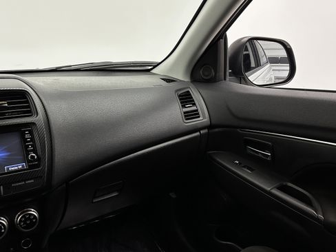 Used 2021 Mitsubishi Outlander Sport ES image 26