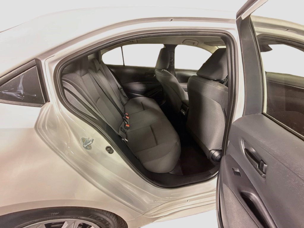 Used 2024 Toyota Corolla LE FWD image 25