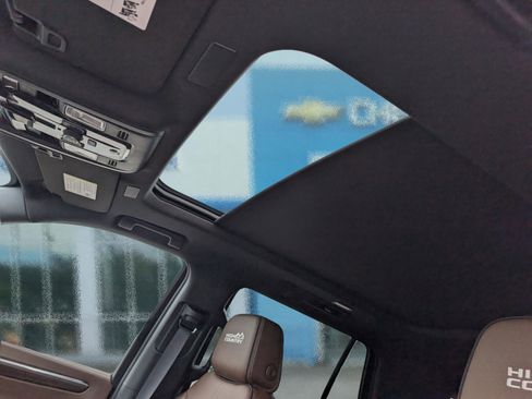 New 2026 Chevrolet Tahoe High Country image 19