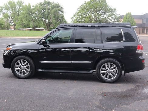 Used 2014 Lexus LX 570 4WD image 9