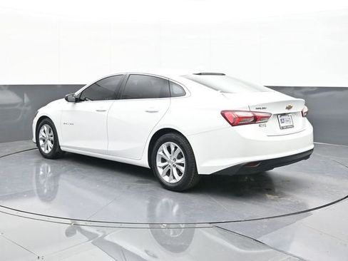 Used 2021 Chevrolet Malibu LT image 9