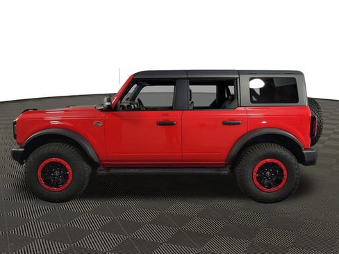 Used 2023 Ford Bronco Wildtrak image 5