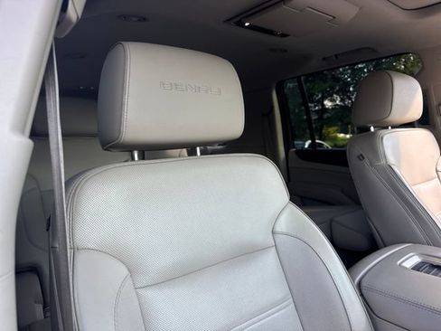 Used 2016 GMC Yukon XL Denali w/ Open Road Package AWD/4WD image 28
