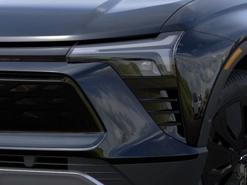 New 2026 Chevrolet Blazer EV LT w/ Midnight/Sport Edition FWD image 10