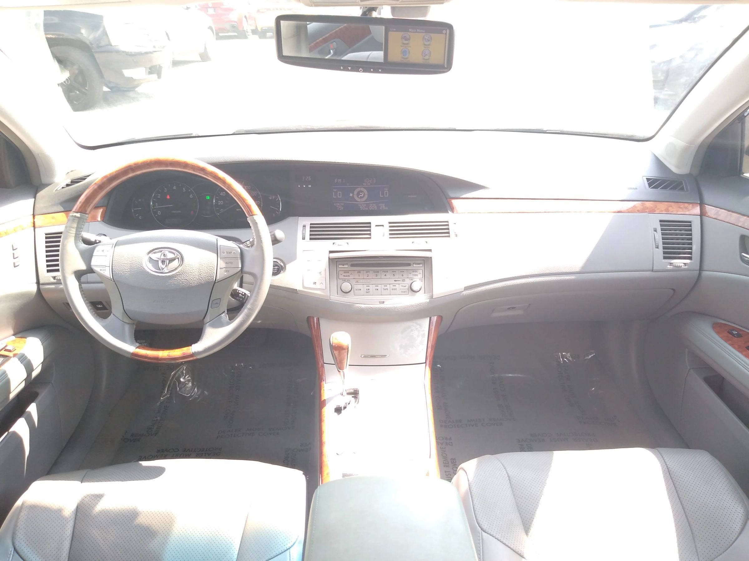 Used 2006 Toyota Avalon Limited FWD image 17