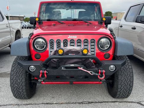 Used 2014 Jeep Wrangler Sport AWD/4WD image 2
