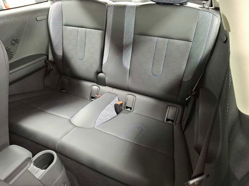 Certified 2025 MINI Cooper S image 9