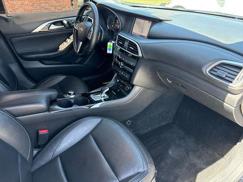 Used 2017 INFINITI QX30 Premium w/ Navigation Package image 49