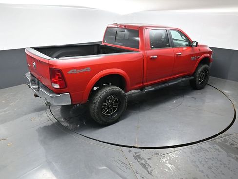 Used 2018 RAM 1500 SLT AWD/4WD image 48