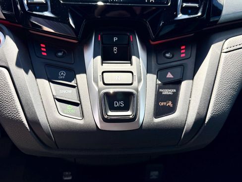 Used 2024 Honda Odyssey Sport image 20
