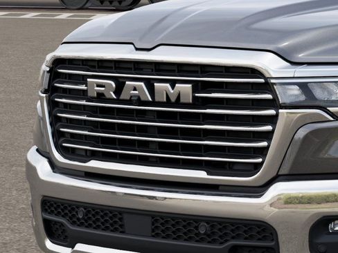 New 2026 RAM 1500 Laramie AWD/4WD image 11