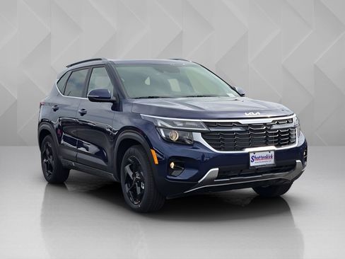 New 2026 Kia Seltos EX w/ EX Sunroof Package image 2