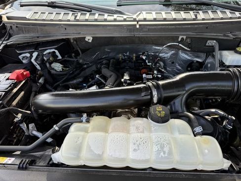 Used 2024 Ford Expedition Max Limited RWD image 37