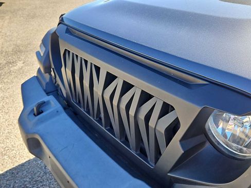 Used 2020 Jeep Wrangler Unlimited Sport S AWD/4WD image 13