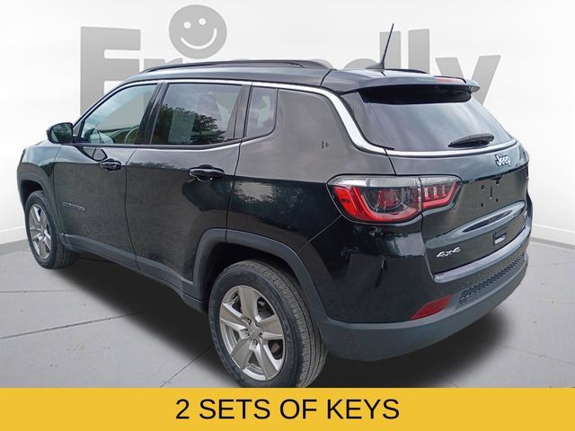 Used 2022 Jeep Compass Latitude w/ Convenience Group AWD/4WD image 7