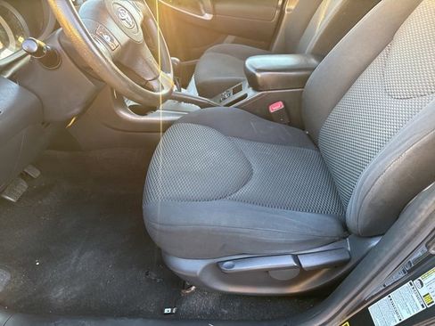 Used 2012 Toyota RAV4 Sport image 15