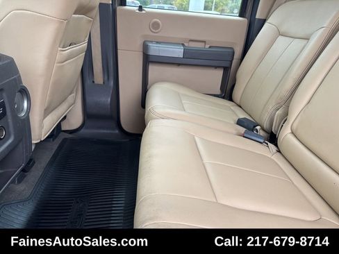 Used 2015 Ford F250 Lariat w/ Chrome Package image 43