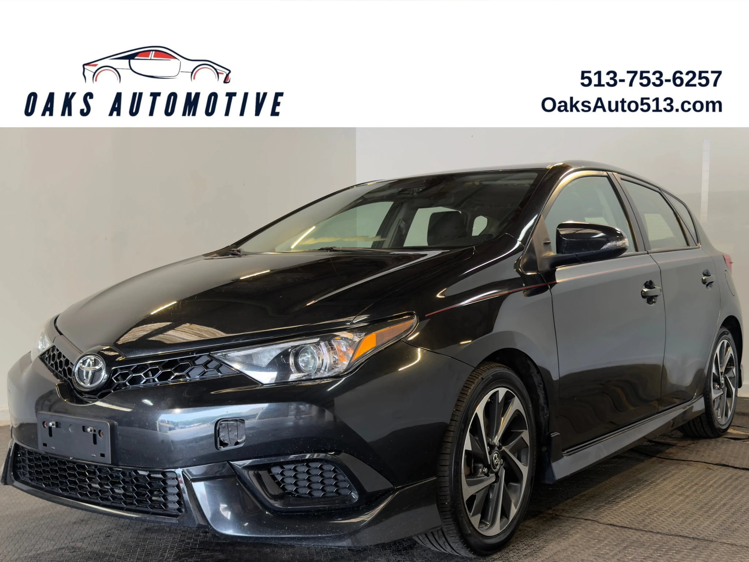 Used 2017 Toyota Corolla iM w/ All-Weather Mat Package FWD image 1