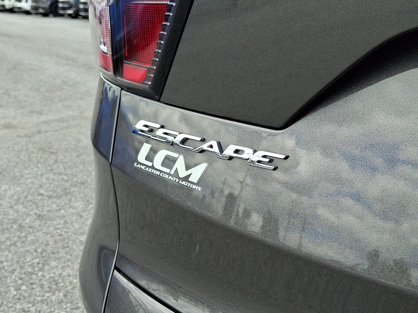 Used 2017 Ford Escape Titanium AWD/4WD image 30