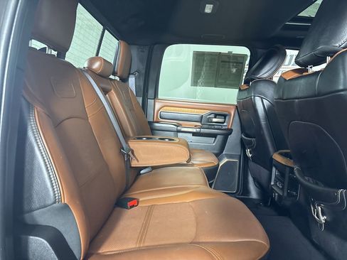 Used 2020 RAM 2500 Limited image 31