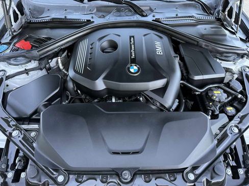 Used 2019 BMW 430i Convertible w/ M Sport Package RWD image 30