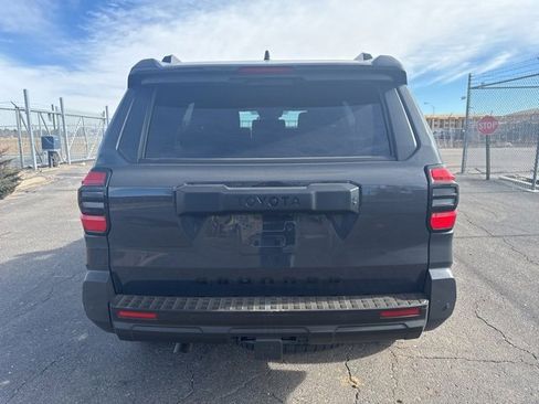 Used 2025 Toyota 4Runner TRD Off-Road image 6