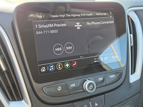 Used 2024 Chevrolet Malibu LT image 20