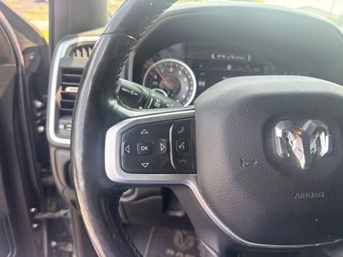 Used 2019 RAM 1500 Big Horn AWD/4WD image 15