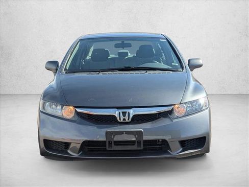 Used 2010 Honda Civic LX image 2