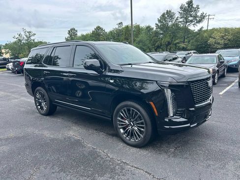 Used 2025 Cadillac Escalade Sport Platinum AWD/4WD image 1