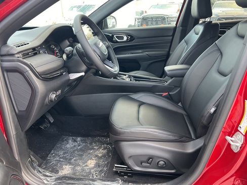 New 2026 Jeep Compass Limited image 20