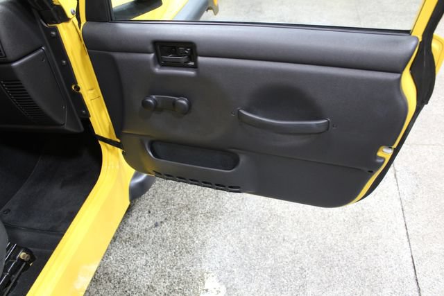 Used 2004 Jeep Wrangler X w/ Wheel Plus Group AWD/4WD image 18