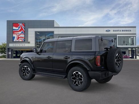 New 2026 Ford Bronco Outer Banks AWD/4WD image 4