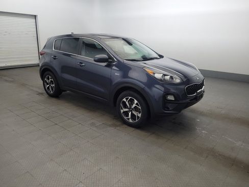 Used 2020 Kia Sportage LX AWD/4WD image 11