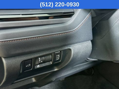 Used 2026 Subaru Forester Touring AWD/4WD image 11