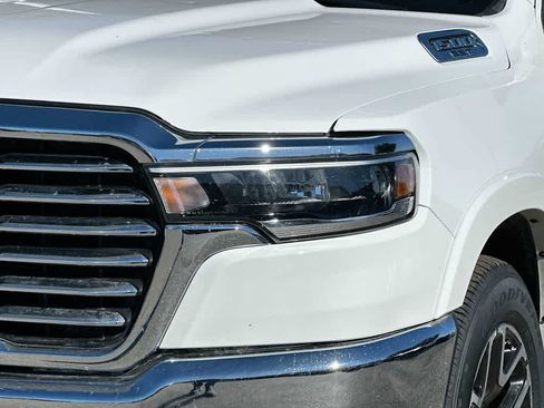 Used 2025 RAM 1500 Laramie AWD/4WD image 16