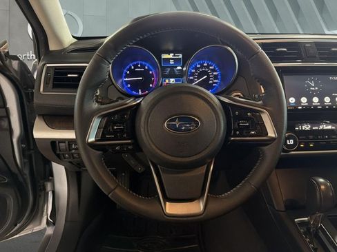 Used 2019 Subaru Outback 2.5i Limited AWD/4WD image 14