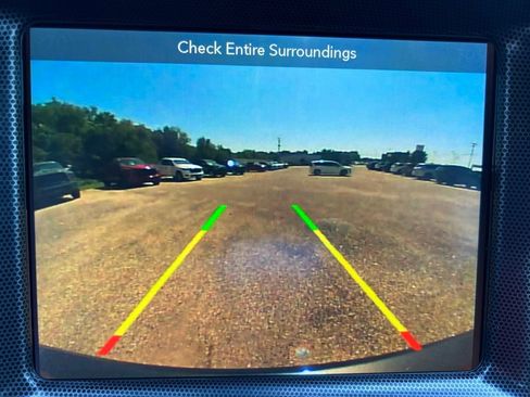 Used 2018 Dodge Charger GT AWD/4WD image 35