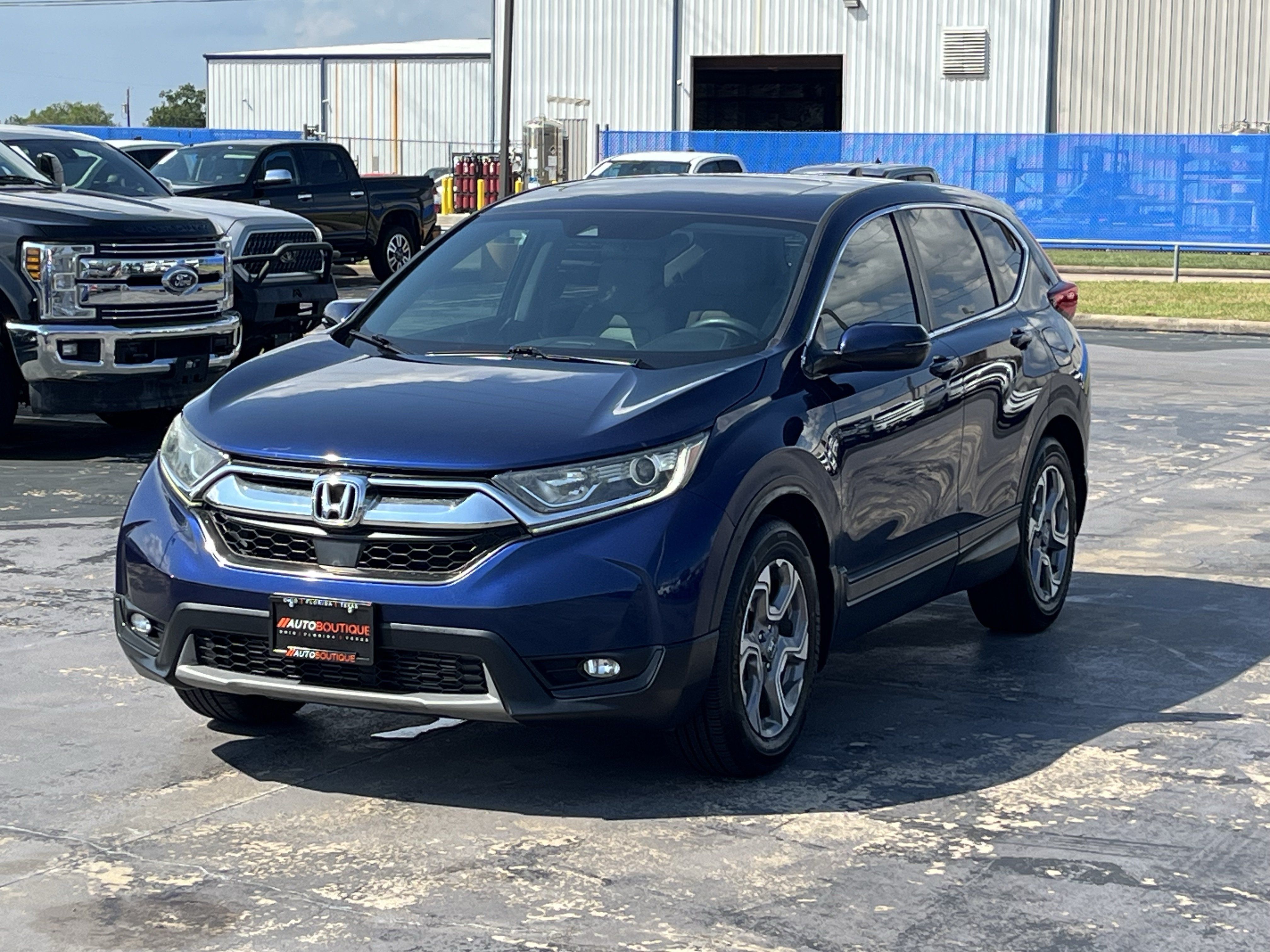 Used 2019 Honda CR-V EX image 3