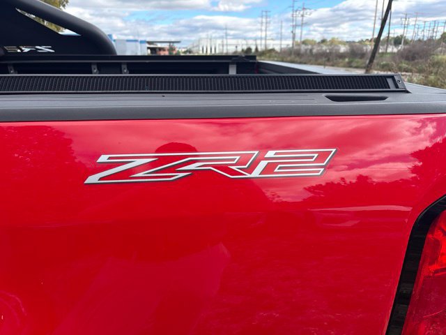 Used 2019 Chevrolet Colorado ZR2 w/ ZR2 Dusk Special Edition AWD/4WD image 13