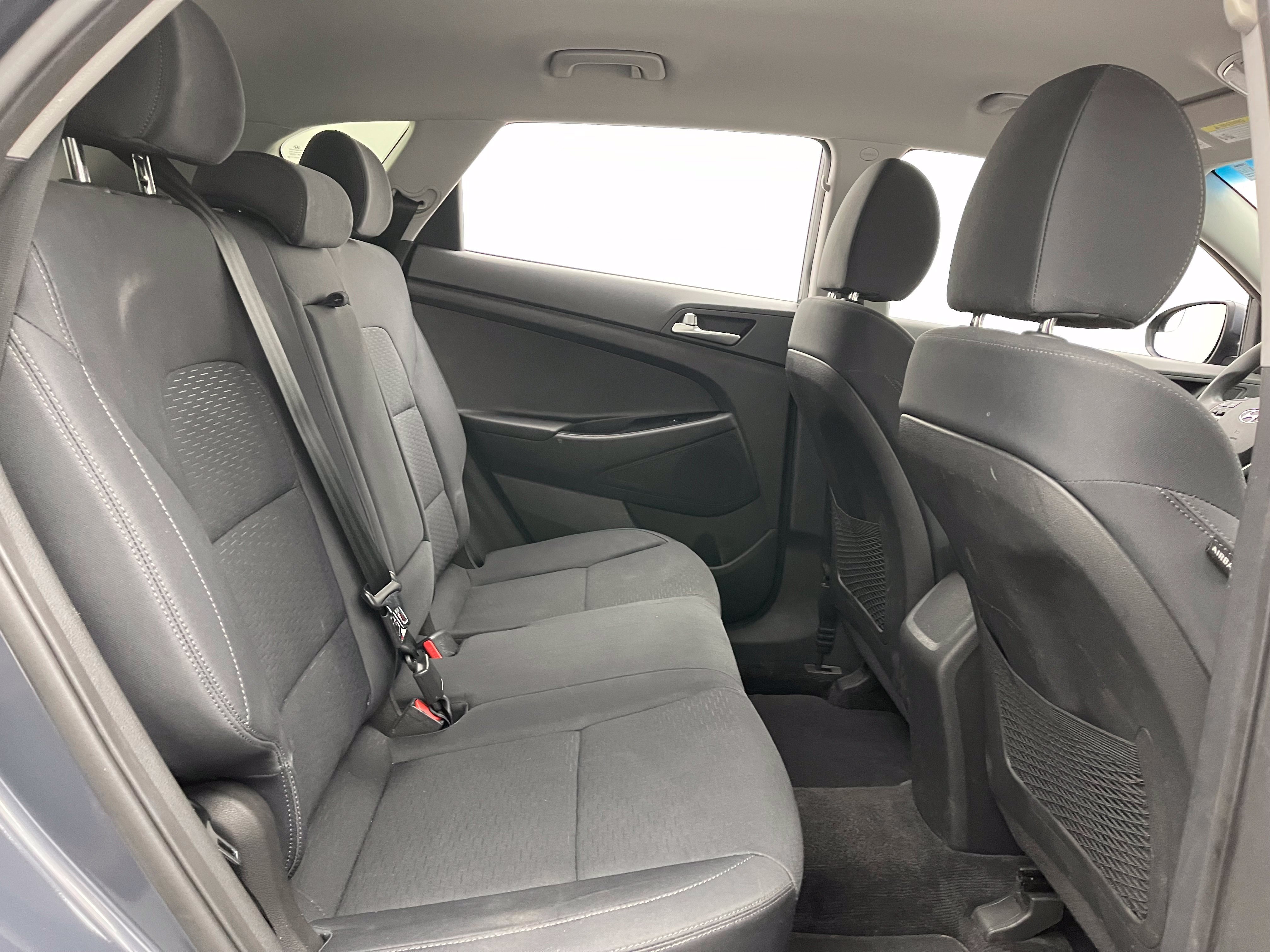 Used 2021 Hyundai Tucson SE FWD image 30