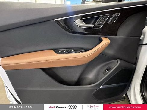 Used 2023 Audi Q7 3.0T Premium Plus w/ Premium Plus Package AWD/4WD image 19