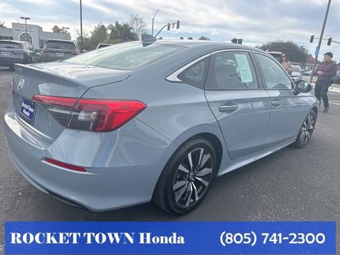 Used 2024 Honda Civic EX image 5