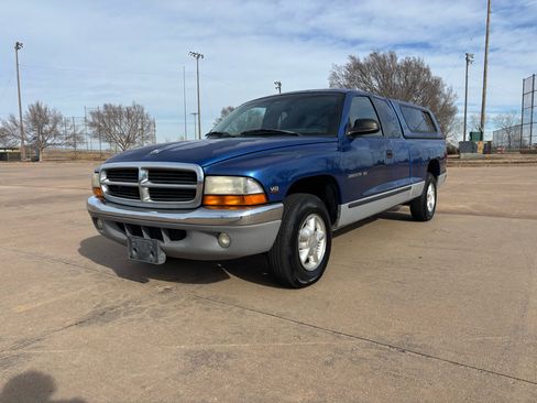 Used 1997 Dodge Dakota SLT image 3